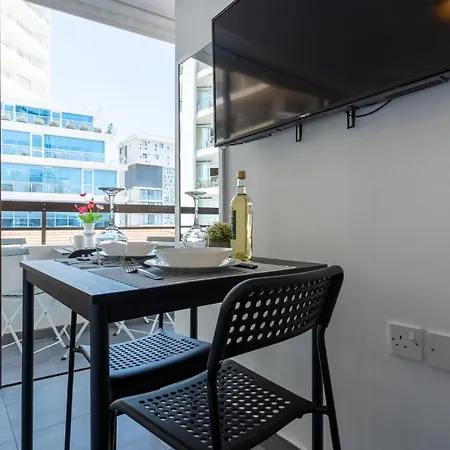 Apartamento Burst W/ Balcony In *