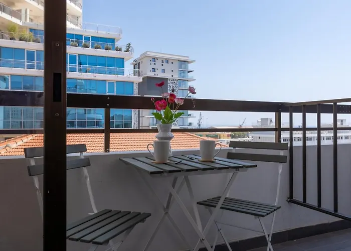 Burst W/ Balcony In * Larnaka